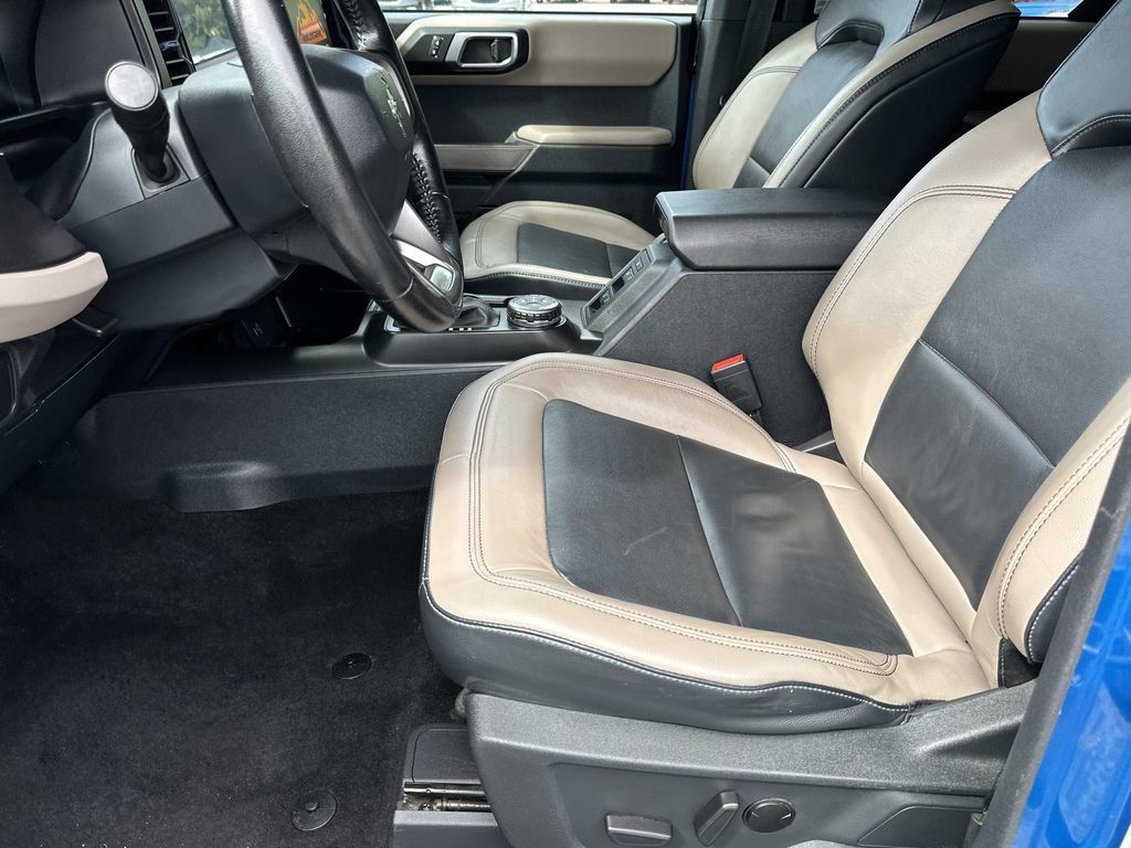 Used 2021 Ford Bronco Wildtrak AWD/4WD image 14