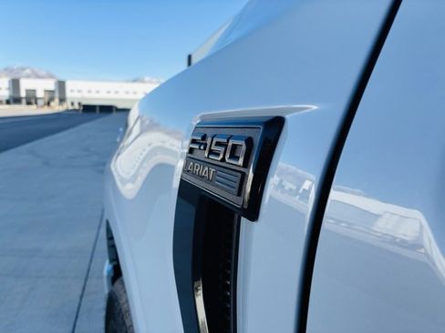 New 2025 Ford F150 Lariat w/ Equipment Group 502A High image 14