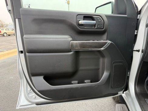 Used 2021 Chevrolet Silverado 1500 LTZ image 27