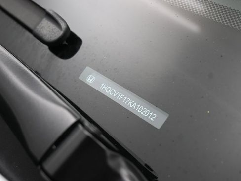 Used 2019 Honda Accord LX image 41