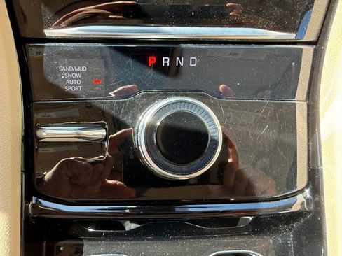 Used 2022 Jeep Grand Cherokee L Limited image 31