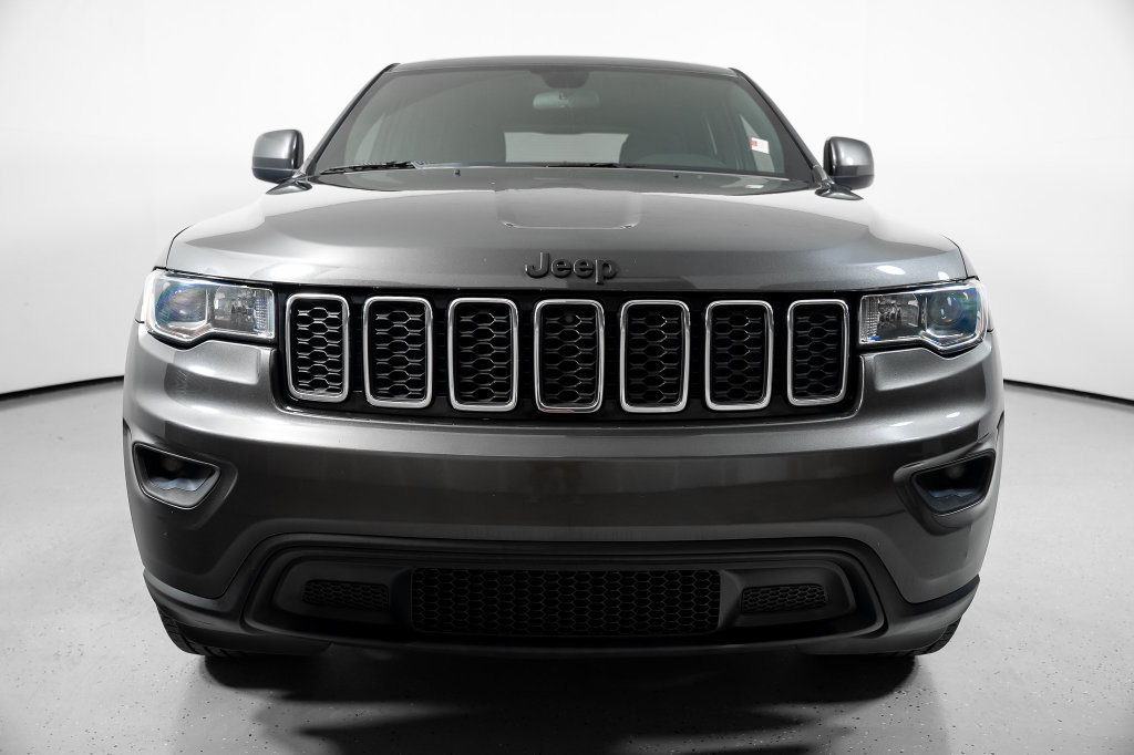 Used 2018 Jeep Grand Cherokee Laredo RWD image 18