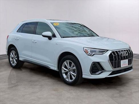 Used 2023 Audi Q3 2.0T Premium Plus AWD/4WD image 11