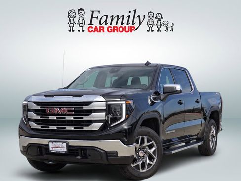 Used 2024 GMC Sierra 1500 SLE w/ Preferred Package AWD/4WD image 1