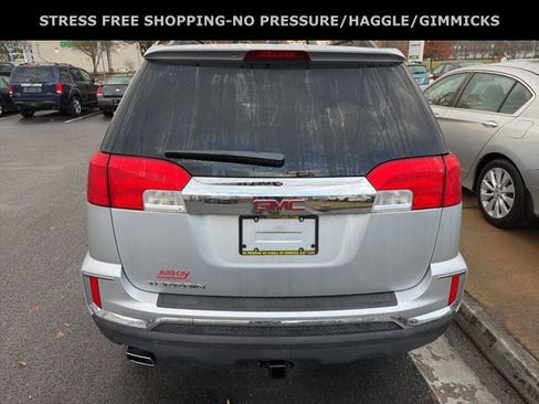 Used 2017 GMC Terrain SLE w/ Convenience Package image 3