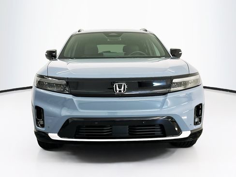 Used 2025 Honda Prologue Elite image 2