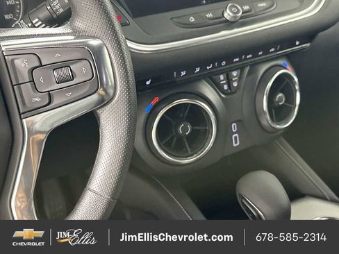 Certified 2025 Chevrolet Blazer LT image 17