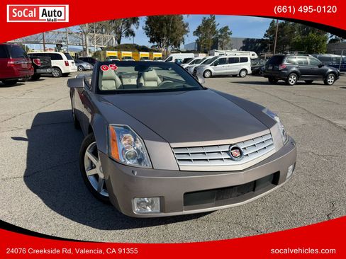 Used 2005 Cadillac XLR Convertible 2D image 1