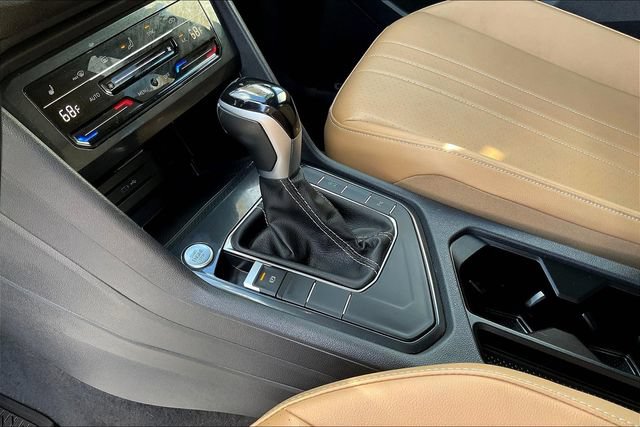 Used 2024 Volkswagen Tiguan SE R-Line FWD image 20