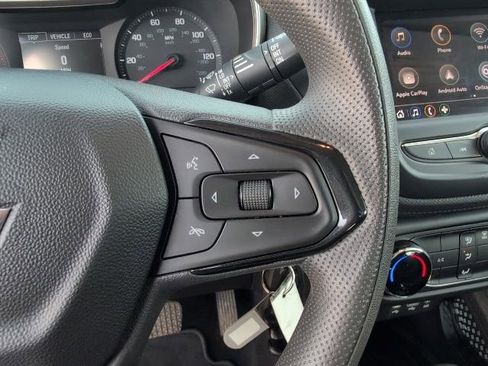 Used 2021 Chevrolet TrailBlazer LS image 16