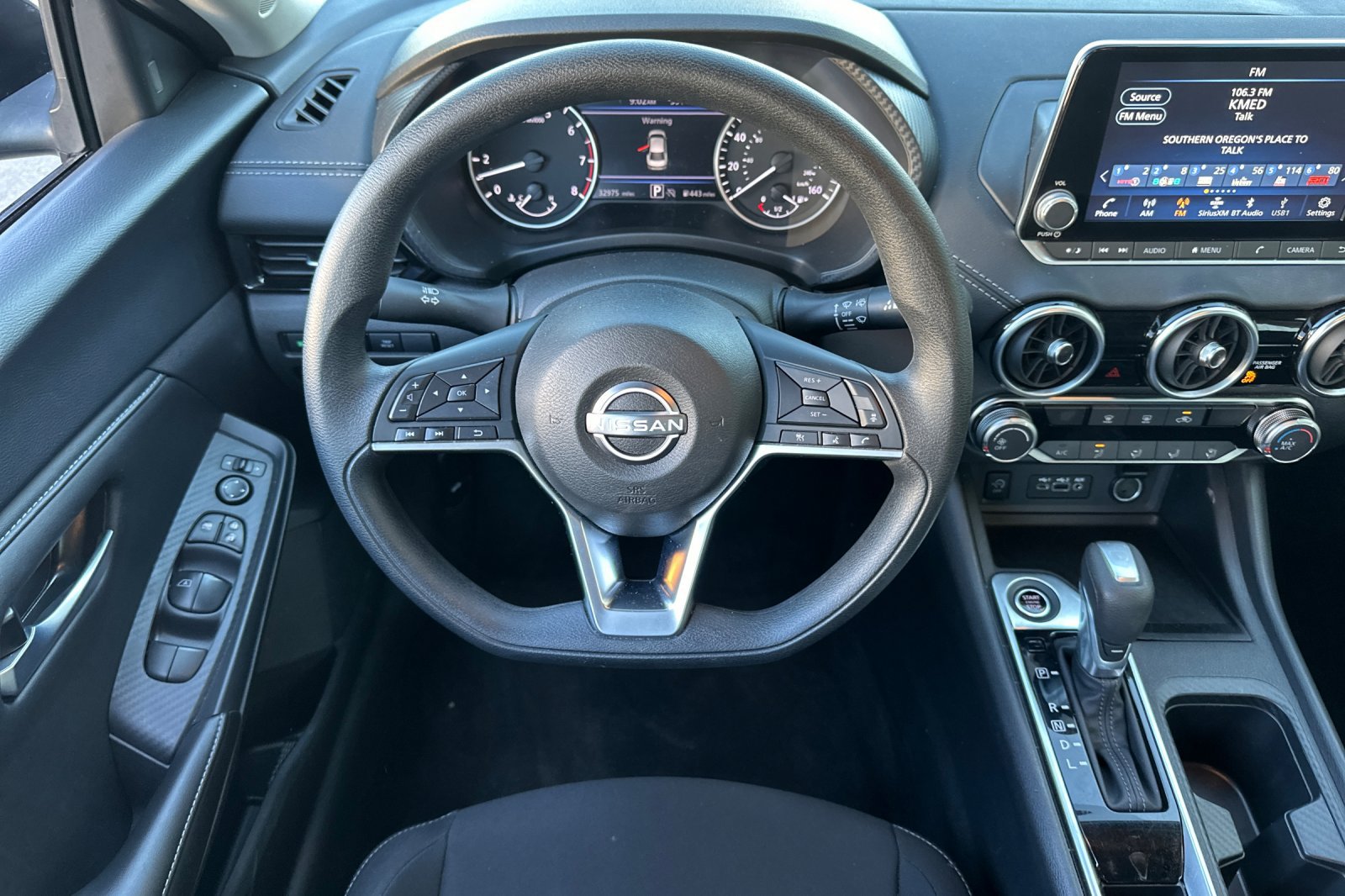 Used 2025 Nissan Sentra SV FWD image 15