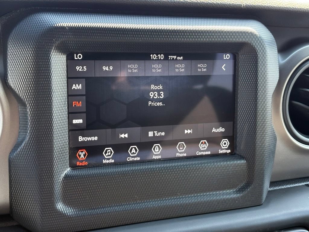 Used 2018 Jeep Wrangler Unlimited Sport S AWD/4WD image 11