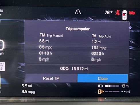 Used 2025 Volvo XC90 T8 Plus w/ Protection Package Premier image 18