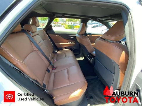 Certified 2025 Toyota Crown Signia w/ Advanced Technology Package AWD/4WD image 17