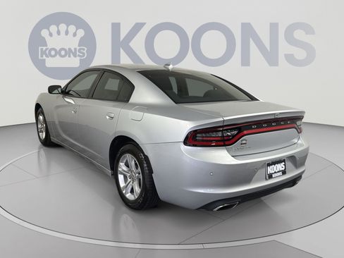 Used 2023 Dodge Charger SXT w/ Cold Weather Package RWD image 4