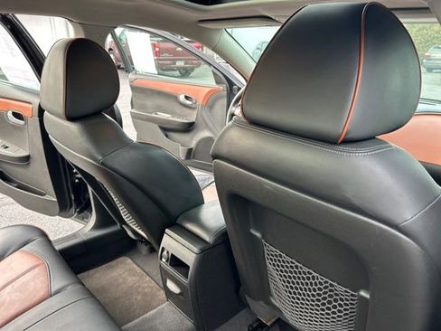 Used 2010 Chevrolet Malibu LTZ image 26