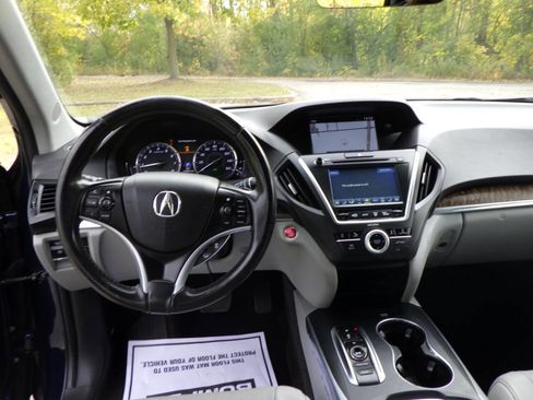 Used 2020 Acura MDX SH-AWD w/ Technology Package image 17