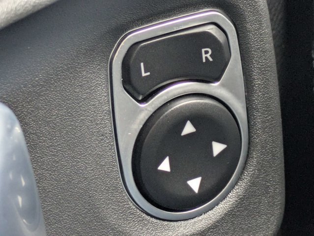 Certified 2026 Jeep Wrangler Unlimited Sahara AWD/4WD image 23