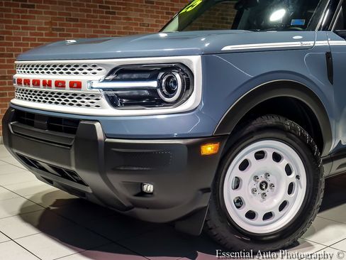 Used 2025 Ford Bronco Sport Heritage w/ Convenience Package AWD/4WD image 3