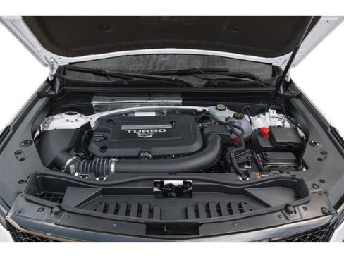 Certified 2024 Cadillac XT4 Sport FWD image 17
