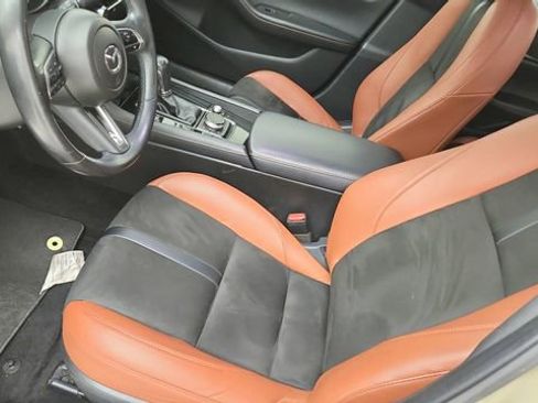 Used 2024 MAZDA MAZDA3 s image 9