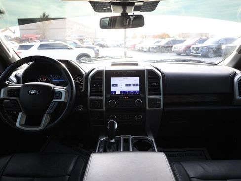 Used 2019 Ford F150 Lariat w/ Trailer Tow Package image 14