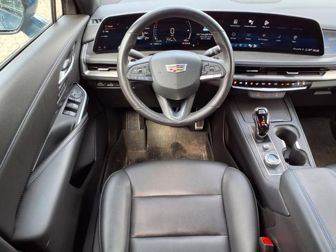 Used 2024 Cadillac XT4 Sport w/ LPO, Floor Liner Package FWD image 14