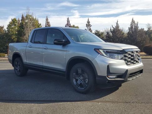 New 2026 Honda Ridgeline TrailSport image 3