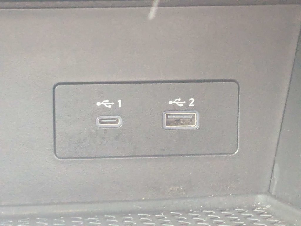 Used 2022 Nissan Pathfinder SV FWD image 26