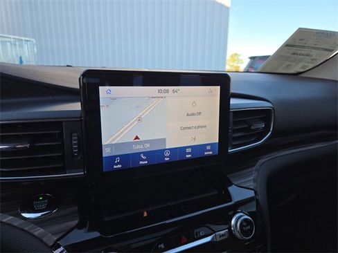 Used 2021 Ford Explorer Limited w/ Hybrid Equipment Group 310A image 25