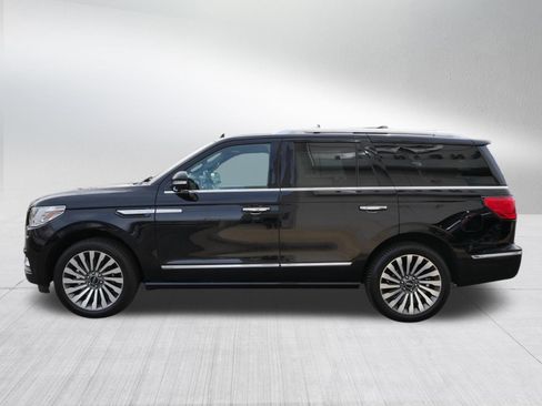 Used 2018 Lincoln Navigator Reserve w/ Technology Package AWD/4WD image 4