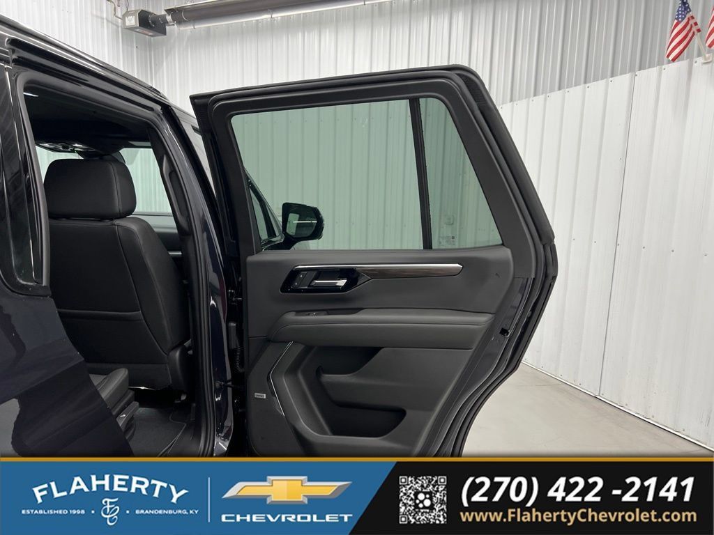 New 2026 Chevrolet Tahoe Z71 w/ Z71 Off-Road Package AWD/4WD image 12