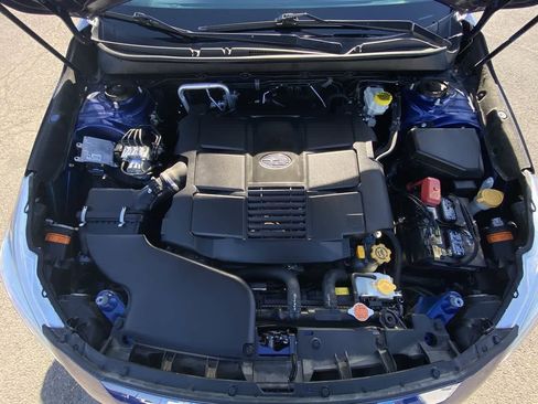 Used 2017 Subaru Outback 3.6R Touring w/ Popular Package #5A AWD/4WD image 26