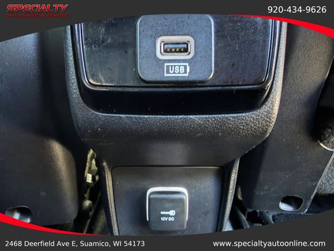 Used 2024 Jeep Compass Latitude AWD/4WD image 23