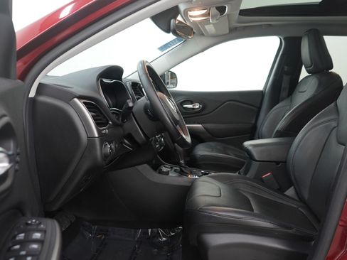 Used 2020 Jeep Cherokee Limited w/ Trailer Tow Group image 19