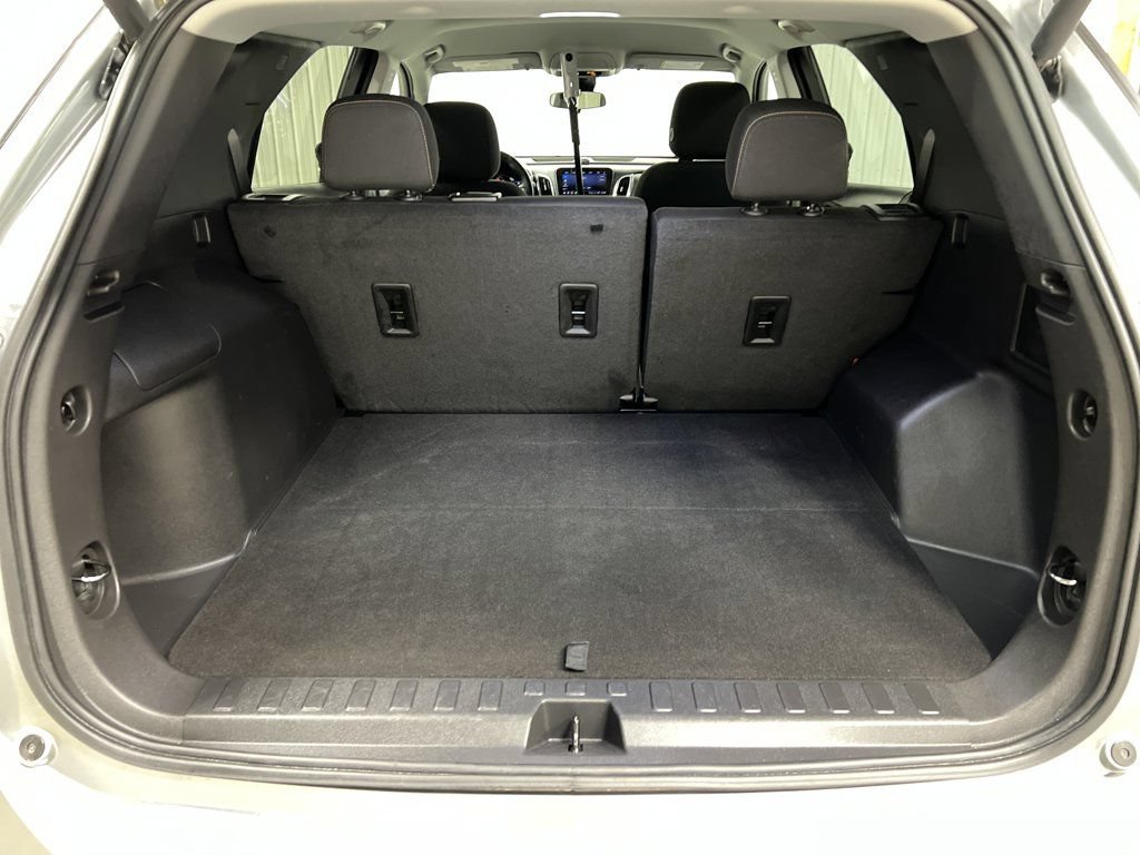 Certified 2023 Chevrolet Equinox LT AWD/4WD image 12