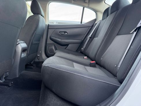 Used 2025 Nissan Sentra SV image 23