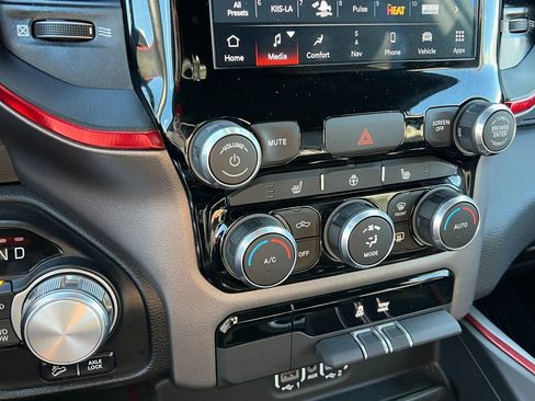 Certified 2022 RAM 1500 Rebel w/ Rebel Level A Equipment Group image 29