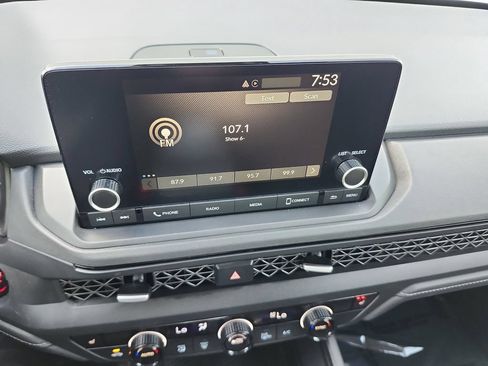 Certified 2023 Honda Accord EX image 26