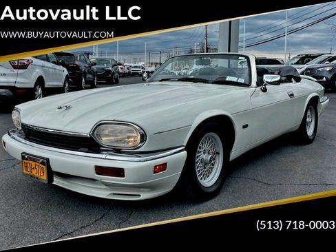 Used 1994 Jaguar XJS 4.0 Convertible RWD image 1