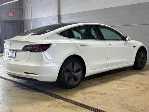 Used 2020 Tesla Model 3 Standard Range Plus image 12