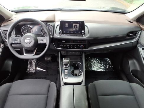 Used 2023 Nissan Rogue S FWD image 27
