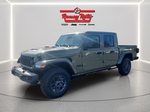 New 2026 Jeep Gladiator Sport AWD/4WD image 1