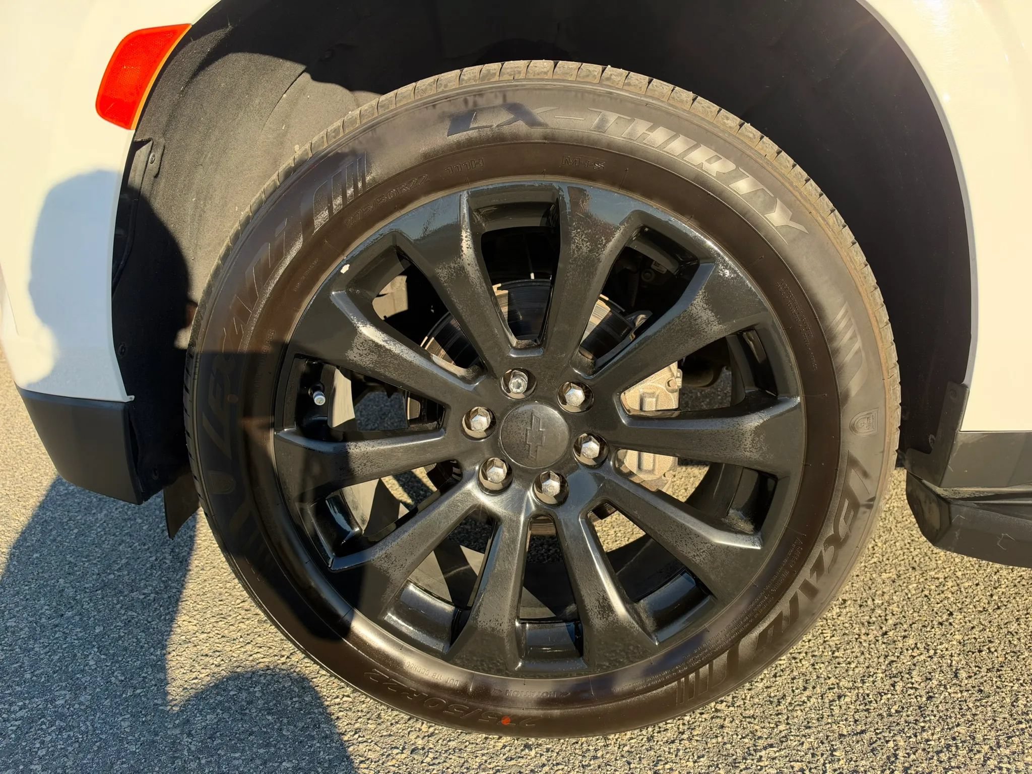 Used 2021 Chevrolet Tahoe Premier AWD/4WD image 32