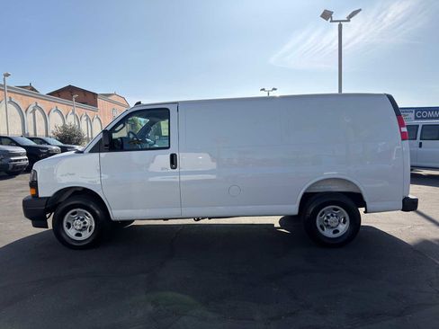 New 2025 Chevrolet Express 2500 w/ Driver Convenience Package image 5