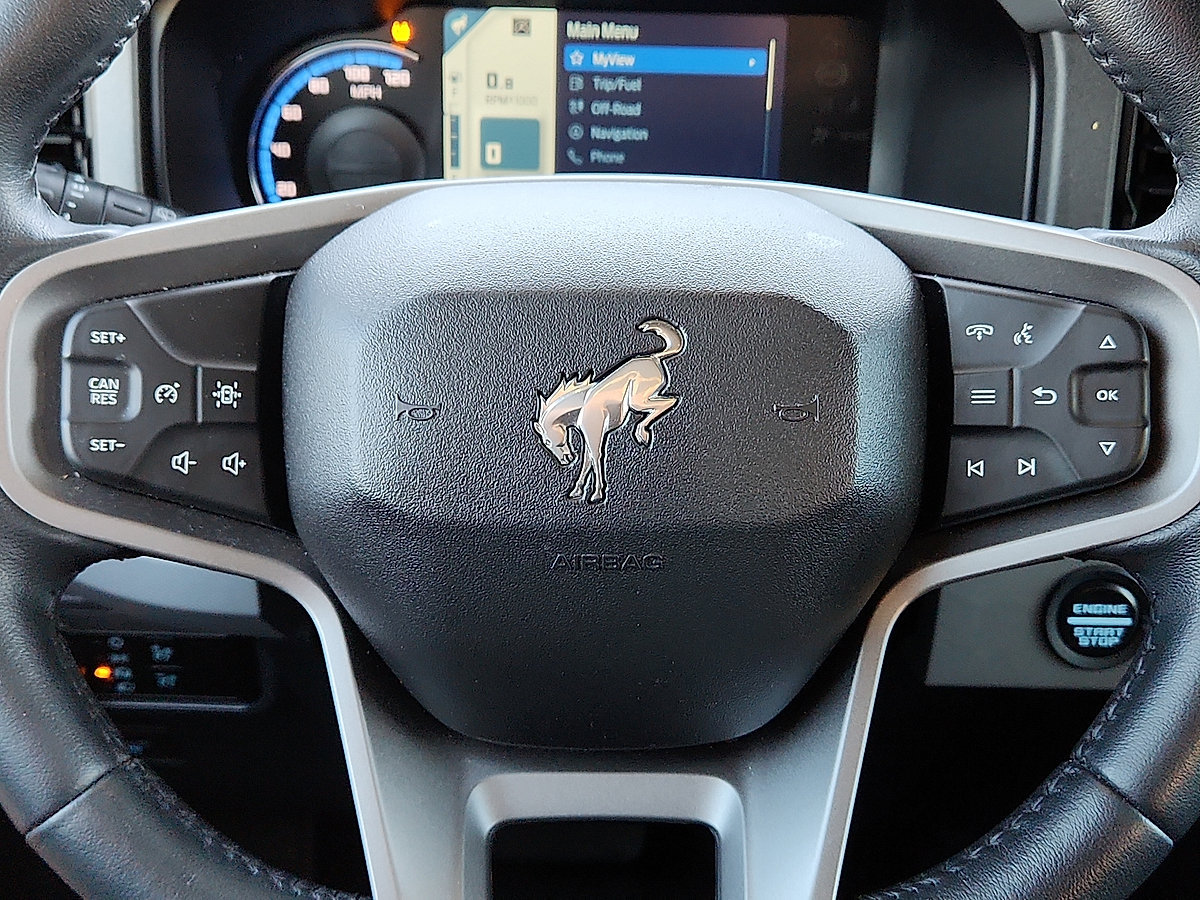 Used 2024 Ford Bronco Black Diamond AWD/4WD image 12