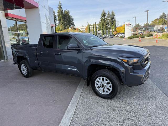 Certified 2024 Toyota Tacoma SR5 AWD/4WD image 8