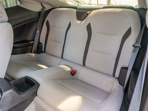 Used 2018 Chevrolet Camaro SS RWD image 32