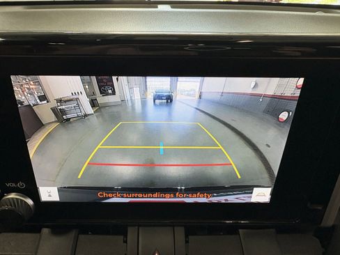 Used 2023 Toyota RAV4 SE w/ Weather & Moonroof Package AWD/4WD image 25