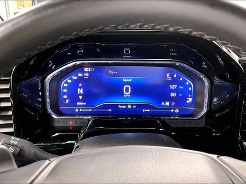 Used 2025 Chevrolet Silverado 1500 LT image 15